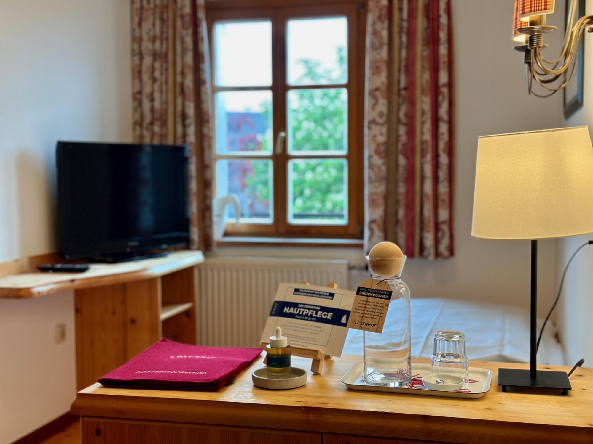 Lexenhof Hotel Nussdorf am Attersee Værelse billede